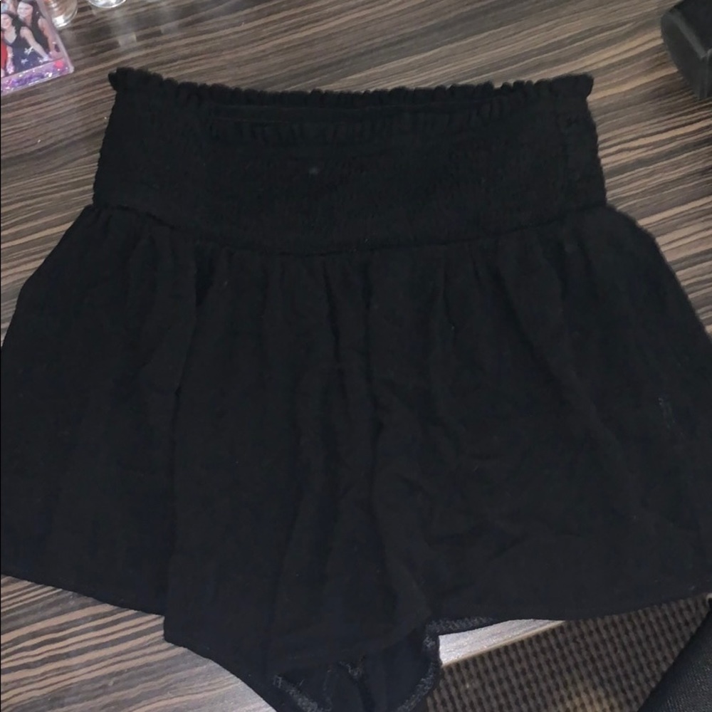 Missguided flowy shorts
